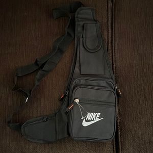 Mini Nike sling bag.